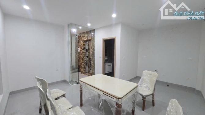 DỊCH VỌNG – 6T THANG MÁY - GẦN PHỐ - KINH DOANH – 40M² – 9.5 TỶ (DCG91573) - 1