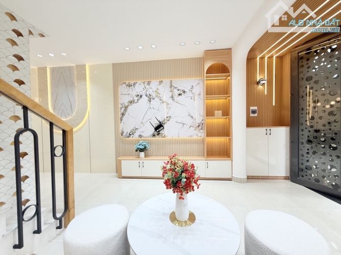 Siêu phẩm hẻm xe hơi Lê Văn Duyệt - 2 tầng full nội thất - Nhỉnh 5 tỷ - 1