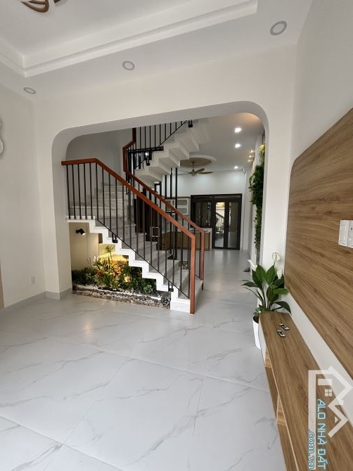 Nhà 3 Tầng Quận 9- Tp Thủ Đức, 52m2, Hẻm Xe Tải, Shr. Hơn 4 tỷ - 1