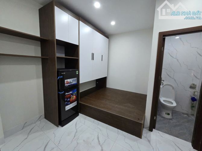 Cho Thuê CCMN 179 Trương Định Hoàng Ma 25m2 Studio Cửa Sổ Ban Công Thang Máy Full Nội Thất - 1