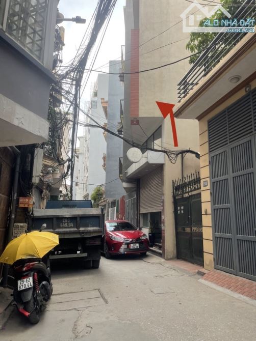 Mặt ngõ ô tô tránh 44/47m. 3,6mt.4 tầng.15tỷ8. Quoan thổ -Tôn Đức Thắng - 1