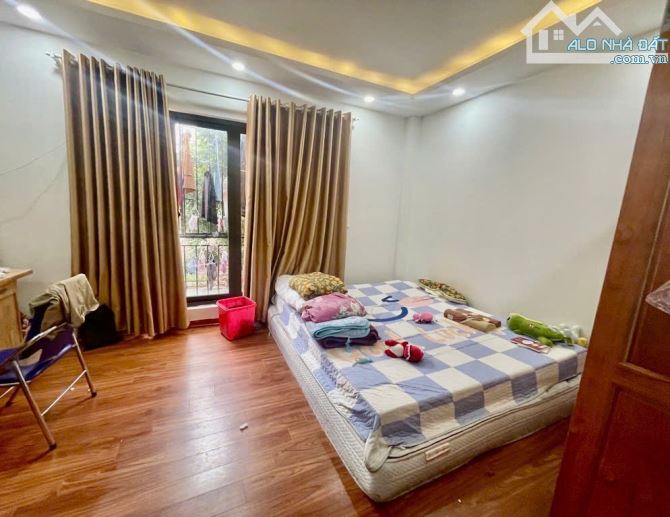 BÁN GẤP  Nhà Định Công, Lô Góc, Ngõ Thông, Gần Ô Tô 66m2, 5 tầng, MT4.5m Giá 10.4 tỷ - 1