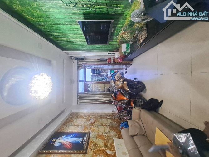 🏡🏡NHÀ ĐẸP 4 LẦU-HẺM MT ĐƯỜNG NGUYỄN VĂN QUÁ-Q12-DT33M2-3PN-GIÁ 3.95 TỶ. - 1