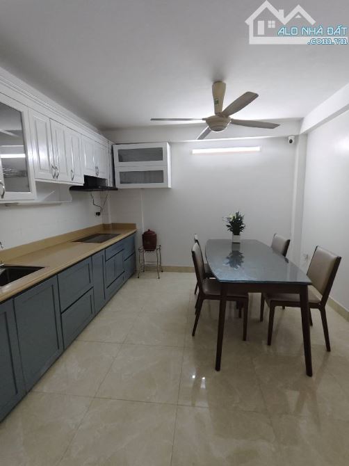 BÁN NHÀ PHỐ TRẠM - LONG BIÊN - 40.2M2 - GẦN HỒ ĐIỀU HÒA - KHÔNG KHÍ TRONG LÀNH - 6.17 TỶ - 1
