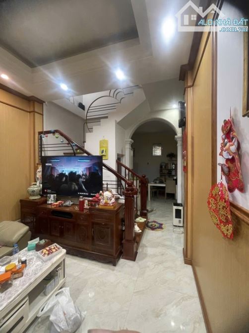 Bán nhà Tư Đình,Long Biên 3 tầng,54m,mt3.8m oto đỗ gần nhỉnh 7 tỷ - 1