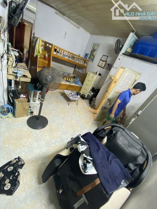 Bán nhà sát mặt tiền Võ Văn Tần Quận 3, 4x15m 65m2, hẻm đẹp 4m 2 tầng chỉ nhỉnh 12 Tỷ - 1