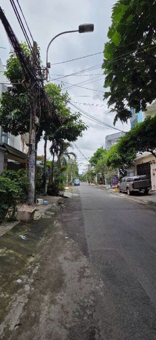 Bán nhà mặt tiên khu VIP Tên Lửa, 100m2- 5PN, có thang máy, chỉ hơn 12 tỷ - 1