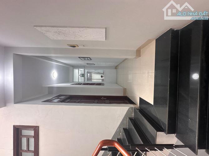 🏡 CHÍNH CHỦ CẦN BÁN NHÀ 3 TẦNG ĐƯỜNG TỐ HỮU – CẠNH LÔ GÓC – SÁT CÁC TRƯỜNG ĐẠI HỌC LỚN - 10