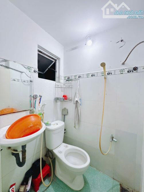 🏡 NHÀ 5 TẦNG 135M2 SỬ DỤNG– HẺM RỘNG - 7 PHÒNG NGỦ - THÍCH HỢP CẢI TẠO THUÊ 🏡 - 12