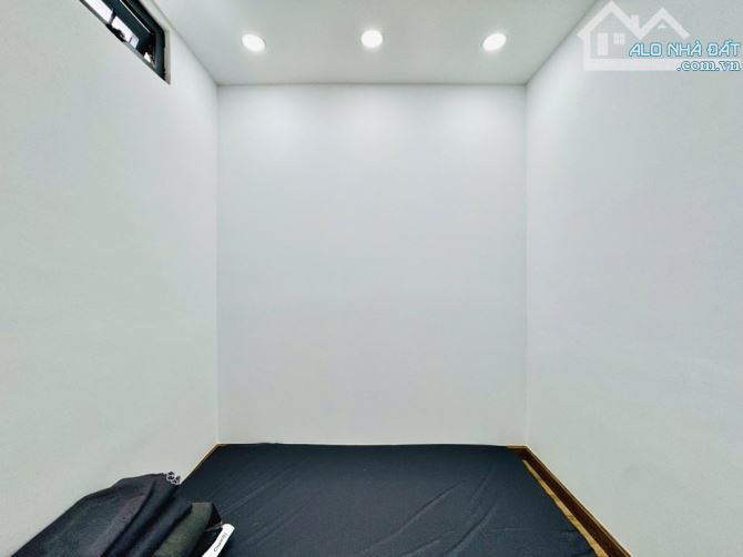 Nhà 3 tầng 60m2 hai mặt hẻm xe hơi 5m nở hậu đường Nguyễn Văn Công Phường 3 Gò Vấp - 12