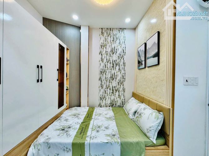 🟢 NGUYỄN VĂN LẠC-CHỢ THI NGHÈ-GIÁP Q1-Q2-HXH🚘/30M-DTSD:48M2 -(8M❌4M)-2PHÒNG NGỦ-CHỈ :4 T - 14
