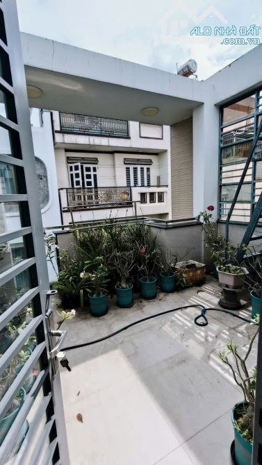 4X20 ĐỊNH CƯ MỸ BÁN NHÀ 3 TẦNG ĐƯỜNG SỐ 8 P. BÌNH HƯNG HÒA HẺM ÔTÔ TRÁNH GIÁ 7,5TỶ TL - 17