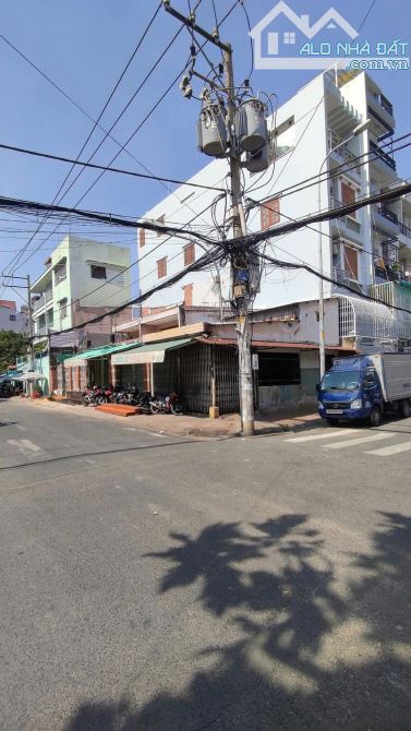 Bán nhà căn góc MTKD Hoàng Thiều Hoa Tân Phú 8x13m cấp 4 giá 15 tỷ TL (gần chợ Cây Keo) - 2