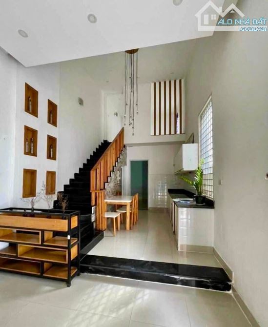 13.5 TỶ - BÁN NHÀ MẶT TIỀN ĐƯỜNG 12 ,p. Linh Tây , tp . Thủ Đức -7.5x22m-166m2 - 2
