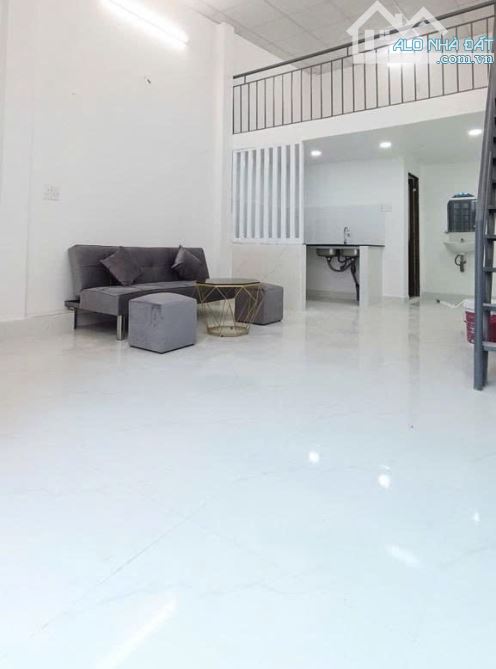Bán nhà mới đẹp 2 tầng - 30m2 - sát mặt tiền - đường số 8 - gần Aeon Mall - giáp Tân Phú - - 2