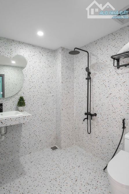 Bán CHDV Đường Hồng Hà, Tân Bình, DT 5 x 19m, 4 Tầng, Chỉ 21.9 Tỷ - 2
