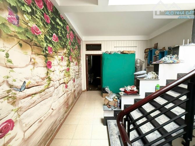 NHÀ BÌNH TÂN GIÁP TÂN PHÚ,VĂN CAO,BÌNH LONG,3 TẦNG,72M2(4×18)4PN,ĐƯỜNG XE TẢI CHỈ 8.2 T - 2