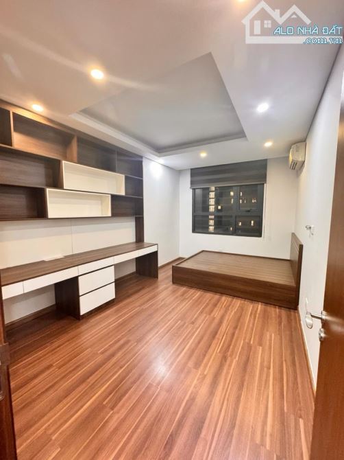 BÁN CHUNG CƯ LẠC HỒNG NO1-T5 NGOẠI GIAO ĐOÀN - FUL NỘI THẤT - 108M - 3PN - 2VS - 2