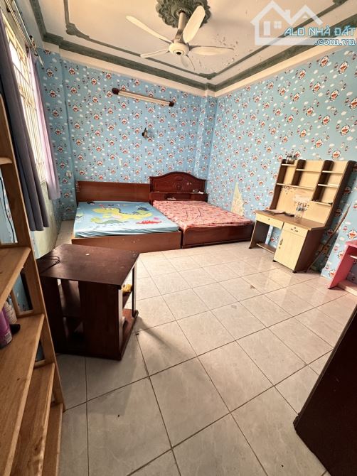 CHỈ:7xTỶ. XH NGỦ NHÀ - 4 TẦNG - THẠCH LAM - TÂN PHÚ - 84M2 - KHU DÂN TRÍ - 2