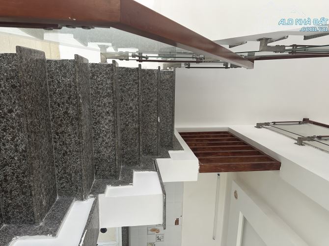 🏡 SIÊU NGON – HIẾM – DIỆN TÍCH KHỦNG ♦️ Sau mặt tiền chỉ 1 căn – 2 tầng kiên cố – Nở hậu - 2