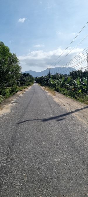 BÁN LÔ GÓC MẶT TIỀN ĐƯỜNG SỐ 7, CAM THÀNH BẮC, CAM LÂM, KHÁNH HÒA Giá: 11,1 tỷ (30 triệu/m - 2