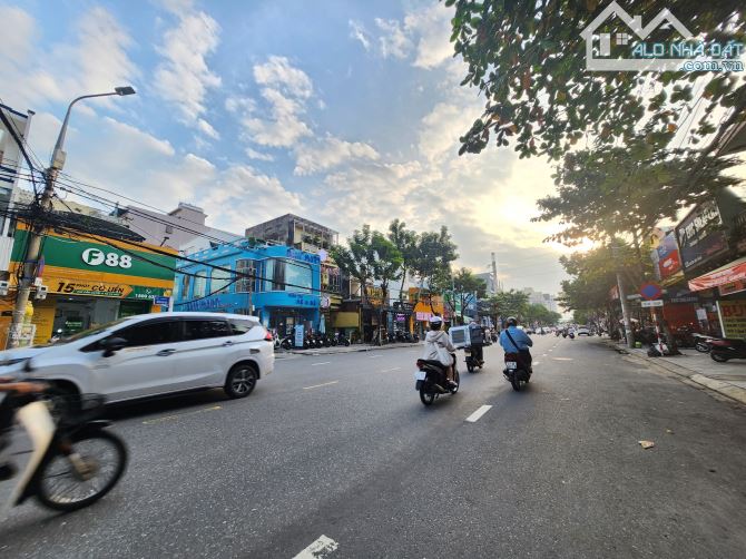 SỞ HỮU NGAY NHÀ MẶT TIỀN TRỤC CHÍNH HUYẾT MẠCH NÚI THÀNH, HẢI CHÂU – 2 TẦNG – CHỈ 10.X TỶ - 2