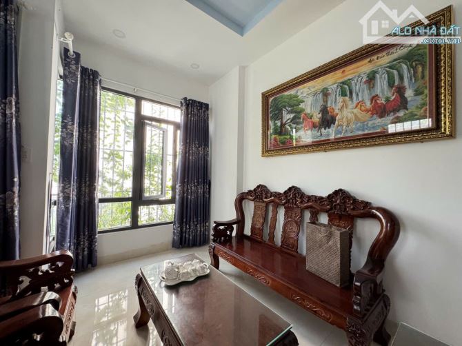🏡 BÁN NHÀ 2 TẦNG ĐẸP VĨNH THẠNH – FULL NỘI THẤT GỖ CAO CẤP – OTO VÀO TẬN CỬA - 2