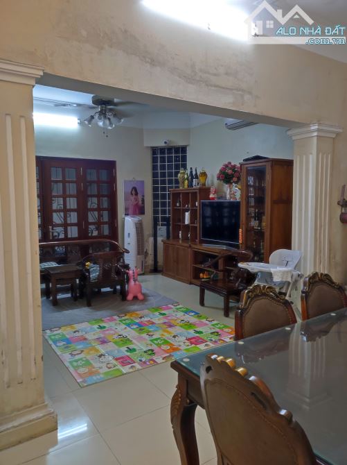 Bán nhà 88 Võ Thị Sáu, DT 111m x 4 tầng, mặt tiền 11.3m, gara ô tô, 34 tỷ - 2