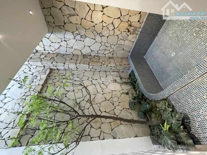 💎💎💎 🏡 ĐẸP ĐỘC LẠ nhà PHỐ TRẠM, Long Biên, Ô TÔ vào nhà, nhỉnh nhẹ 9 tỷ. - 2