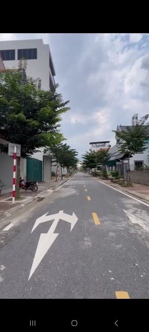 ĐẤT PHÂN LÔ VỈA HÈ ngọc hồi mới 43M NHÀ 3 TẦNG HƠN 5 - 2