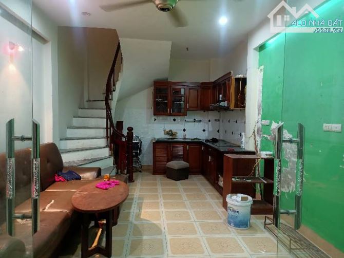 Bán nhà Giáp Nhị 25m2 x 4T. Ngõ thẳng 3 Gác. Nhà xây khung cột. Giá 3 tỷ 450. - 2