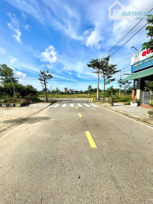 BÁN ĐẤT CIC8 VIEW CÔNG VIÊN GIÁ CHỈ 27,X TR/M2 - 2