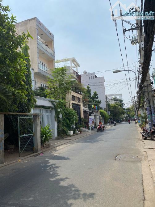 24 tỷ TL, Đất 5x20m Mặt tiền Quốc Hương, Thảo Điền, CTXD Hầm + 7 Tầng - 2
