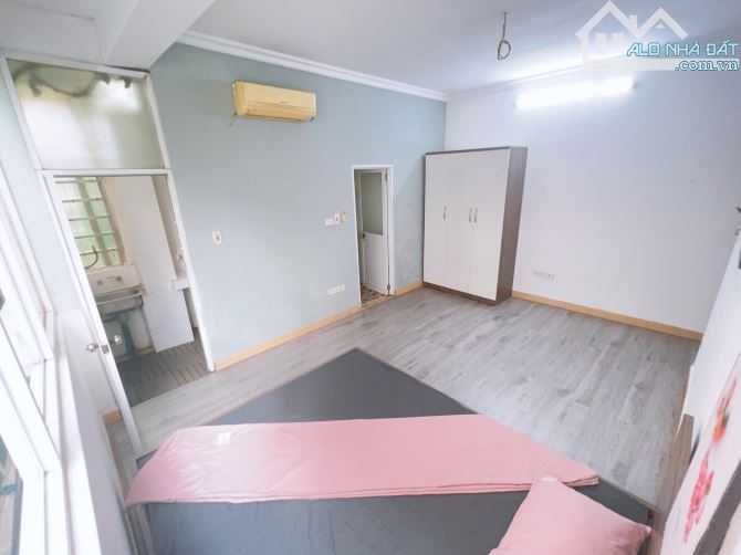 Căn Hộ Full Nội Thất Ngõ 44 Trần Thái Tông – Ở Ngay, Giá 4,2 Triệu/Tháng - 2