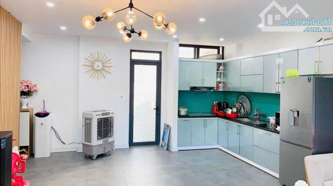 Bán nhà 2 tầng xóm Vèo, Định Trung, Vĩnh Yên - 2