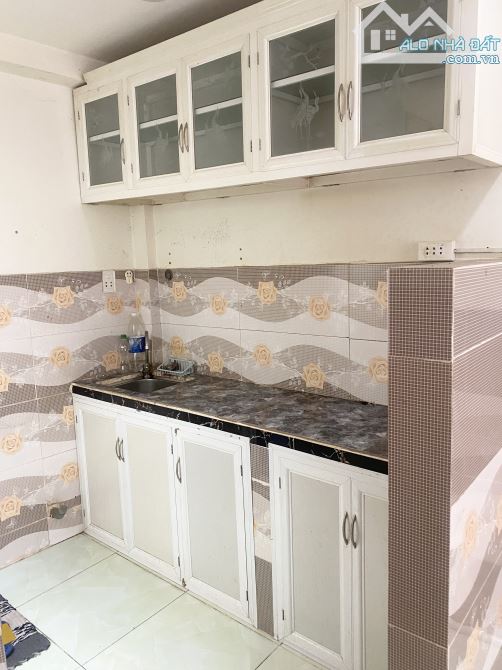 Hh2% chính chủ Nhà đẹp liền kề, diện tích 3x6m, 1 trệt 1 lửng, đường vào 3,5m, gần Miếu Rạ - 2