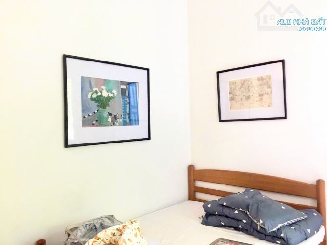 Cho thuê cả nhà biệt thự sân vườn Hồng Tiến, Long Biên - 100m² x 3.5 tầng, 4 ngủ - 2