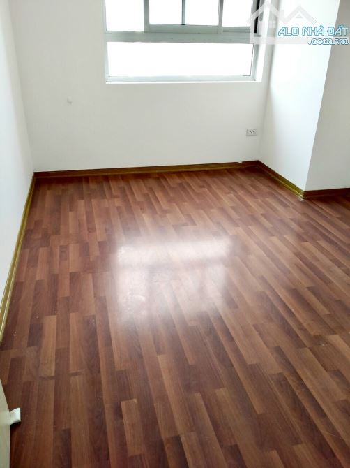 cho thuê chung cư C37 Bắc Hà, 95m2, 3 phòng ngủ, 13 triệu, ưu tiên khách văn phòng - 2