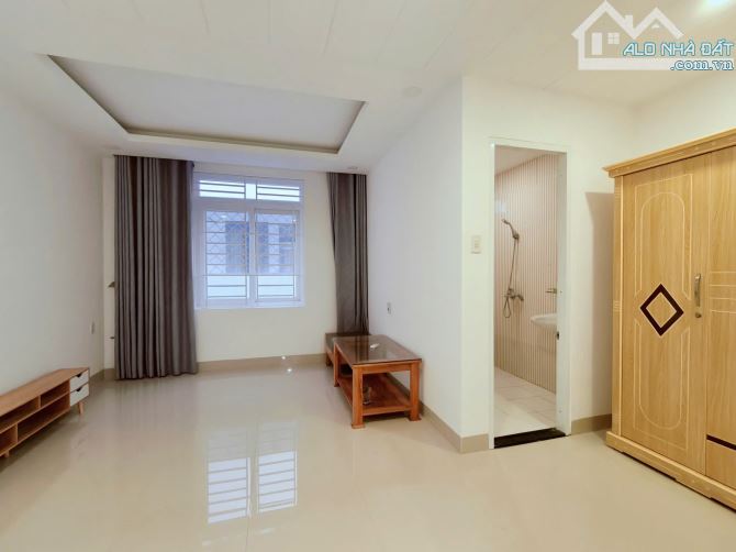 Nhà 3 tầng mặt tiền Kha Vạn Cân KĐT Phước Long A Nha Trang dt 89,5m2 đường 12m - 2