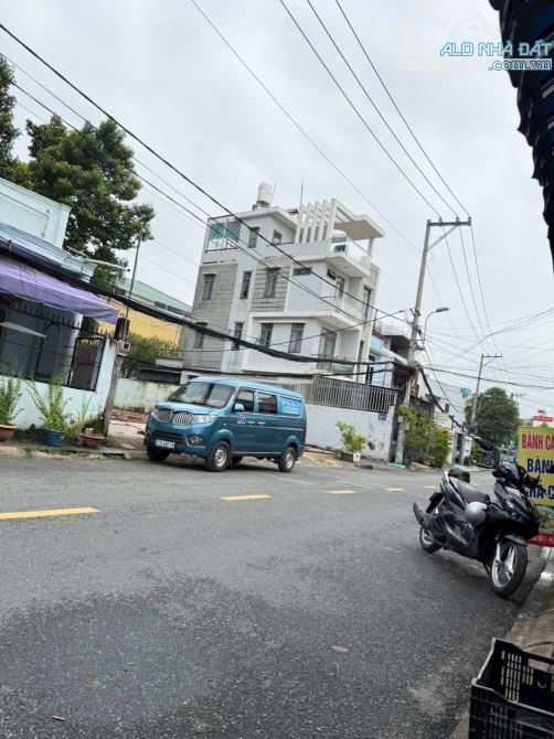 Bán lô đất 8m x 29m đường 835 Nguyễn Duy Trinh,Phú Hữu, sát bên Q2 - 236m2 - 2