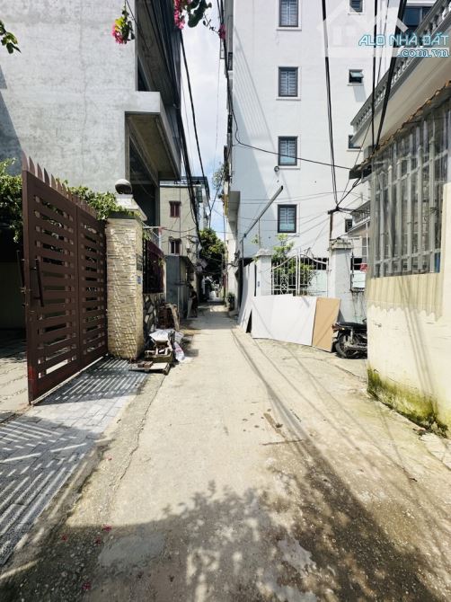 Chợ Thạch Bàn Cổ Linh.5,3tỷ. Mặt tiền 5,15m nở hậu - 2