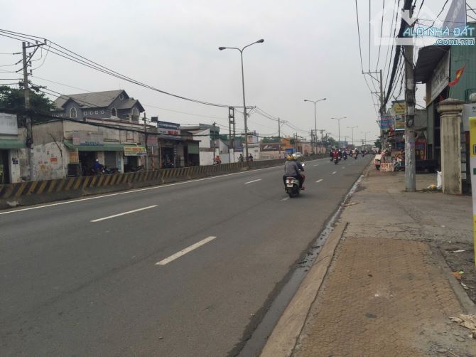 Bán gấp nhà mặt tiền QL 1K Linh Xuân, Tp Thủ Đức - 13,3m x 66,4m = 887m2-  42 tỷ - 2