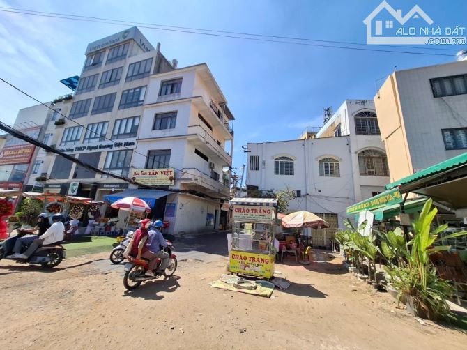 🏡Bán nhà MT Nguyễn Bá Tòng - 61m2 - 4 Tầng , có kết cấu - MT đường 8m , An Ninh 🏡 - 2
