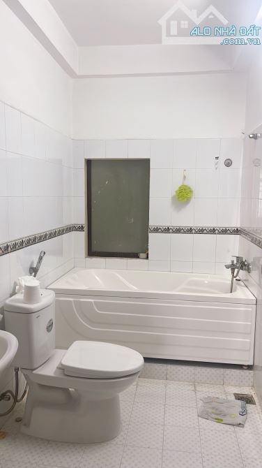 SIÊU PHẨM 2 MẶT TIỀN – 80m2 NGAY CÔNG VIÊN - NGUYỄN VĂN KHỐI - 2