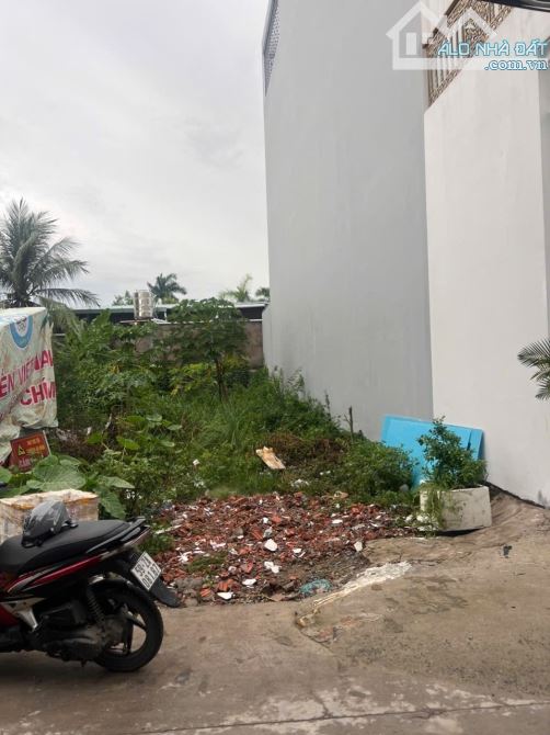 Bán lô đất đẹp 108m2,hẻm xe hơi ,Nhà Bè .Giá 5.6 tỷ. - 2
