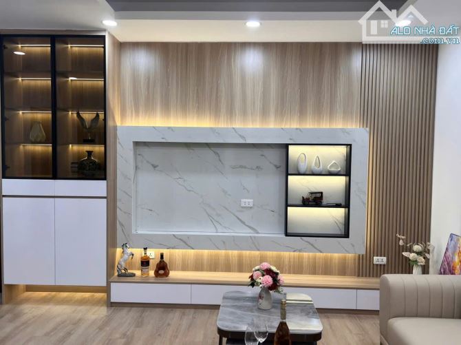 MUỐN BÁN GẤP CĂN CT2 YÊN NGHĨA TẦNG TRUNG ĐẸP FULL NỘI THẤT 3NG 2WC 90M2 GIÁ 5,450 TỶ - 2