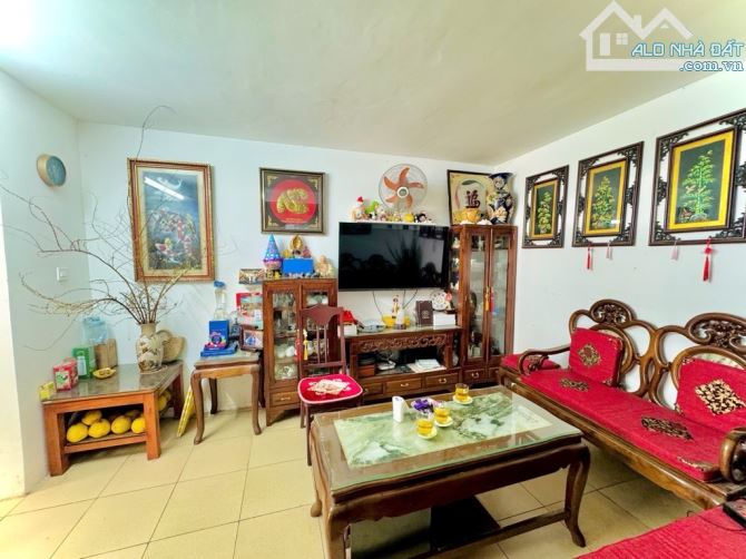 Biệt thự cổ Phố Đặng Tất -lõi Ba Đình - 50M - Ô tô thông Quán Thánh- Phan Đình Phùng - 2