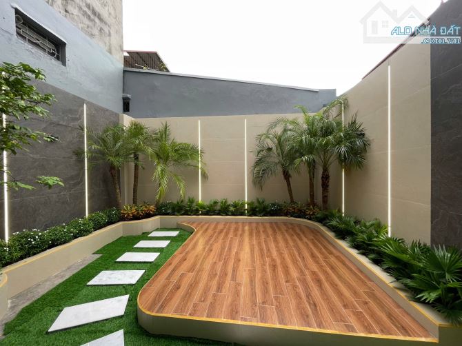 Nhà mặt đường xây mới độc lập có thang máy tại Lê Chân - 2