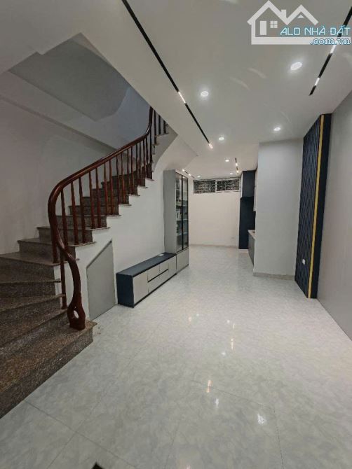NHÀ ĐẸP ĐÔNG NGẠC- THOÁNG TRƯỚC SAU- Ô TO GẦN- NGÕ THÔNG-46m2 GIÁ 6.35 TỶ CTL - 2
