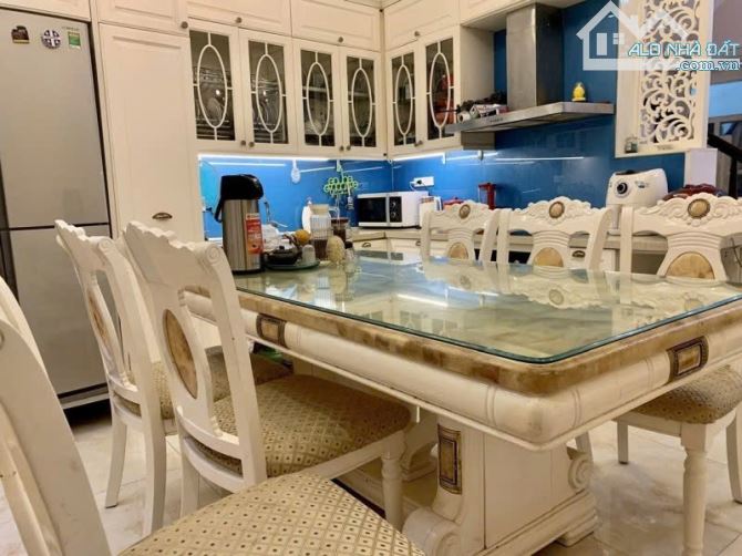 XUÂN THỦY – CẦU GIẤY – Ô TÔ TRÁNH, VÀO NHÀ – 50M² – MT 6.3M – 4 TẦNG – CHỈ 23.5 TỶ - 2